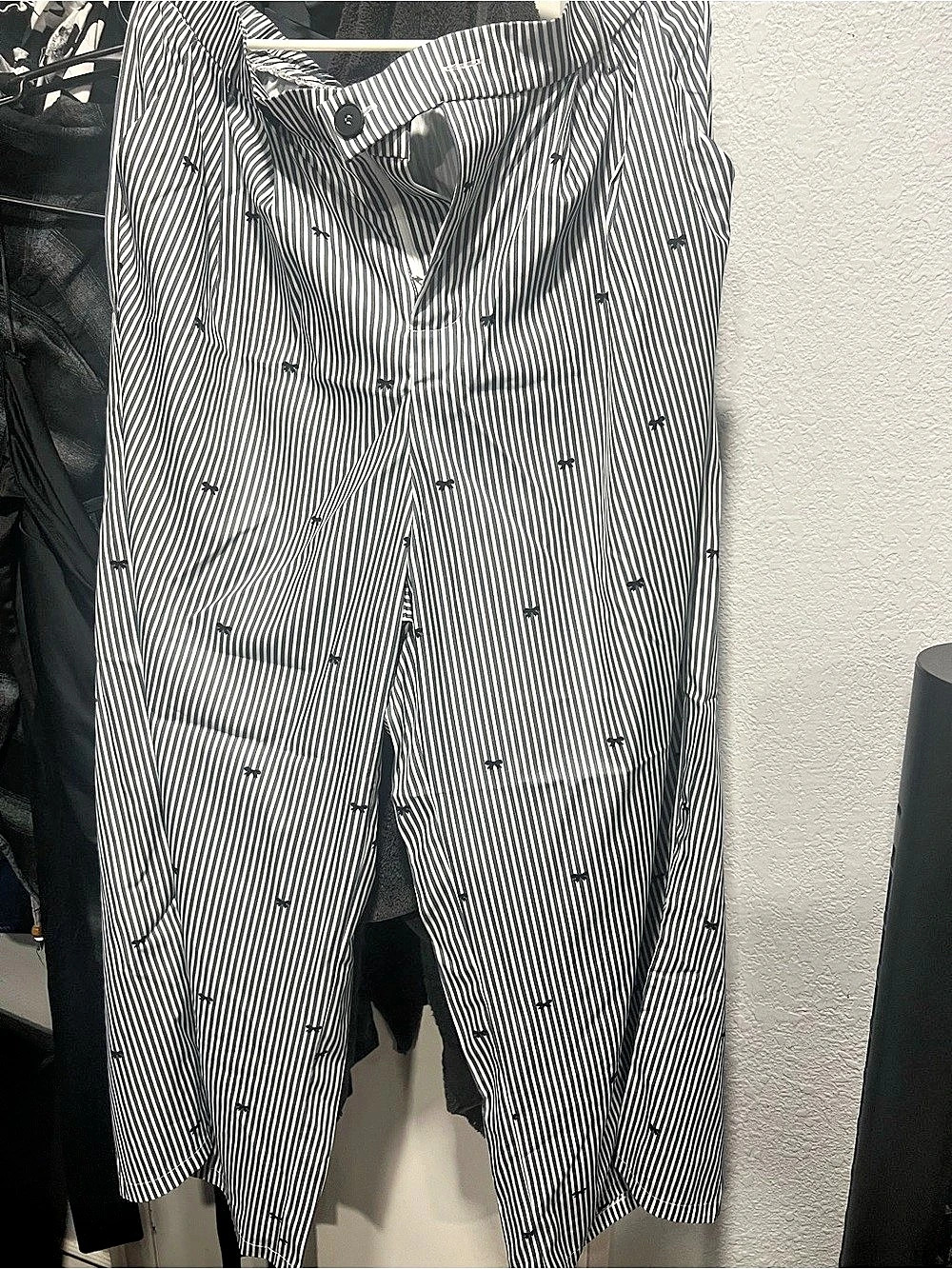 Striped Straight Leg Pants in Black & White new without tags